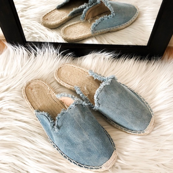 Aeropostale Shoes - Aeropostale denim slip-on shoes, Size 7